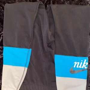 Nike leggings